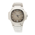 Patek Philippe Nautilus 32mm 7118/1A-011 Ladies Quartz